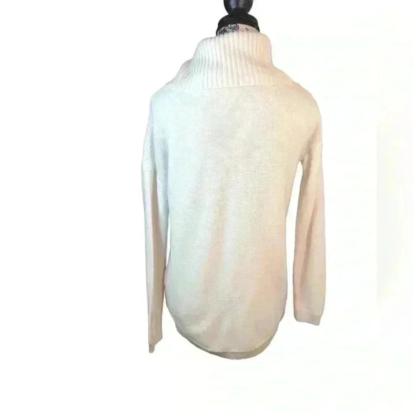 Banana Republic Factory Small Ivory Cable Knit Sweater Mock Neck viscose blend - Picture 2 of 5